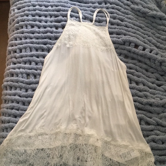 Soft & Sexy Size M AEO Spaghetti Strap Tank - Picture 1 of 3